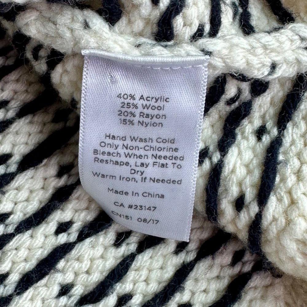 Talbots Multi-Colored Fair Isle Pom Pom Button Back Sweater Women's size M - Picture 5 of 12